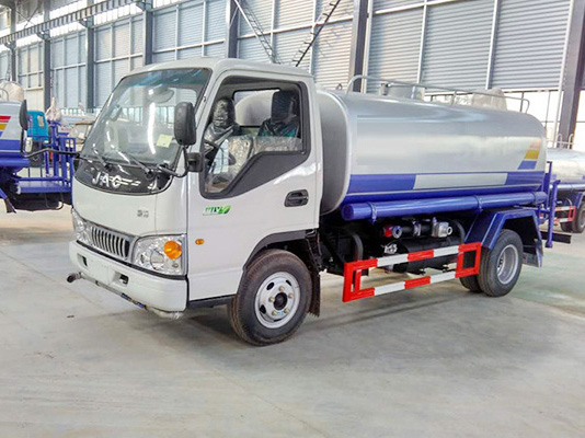 怎樣排除灑水車柴油機過早、過遲的噴油現(xiàn)象？